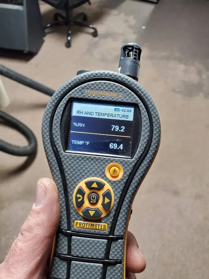 Moisture meter humidity assessment for Mold Remediation & Removal in East Los Angeles